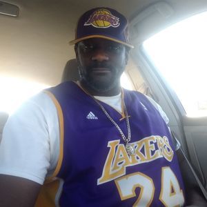 Meet your Posher, Ebony